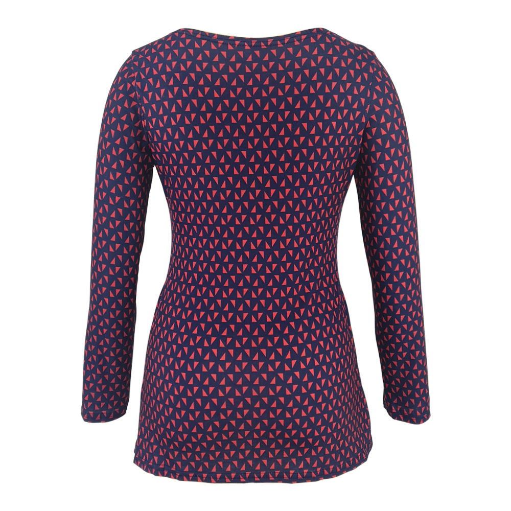 Mune's Cradle Long Sleeve V-Neck Lift-Up Breastfeeding & Pregnancy Shirt