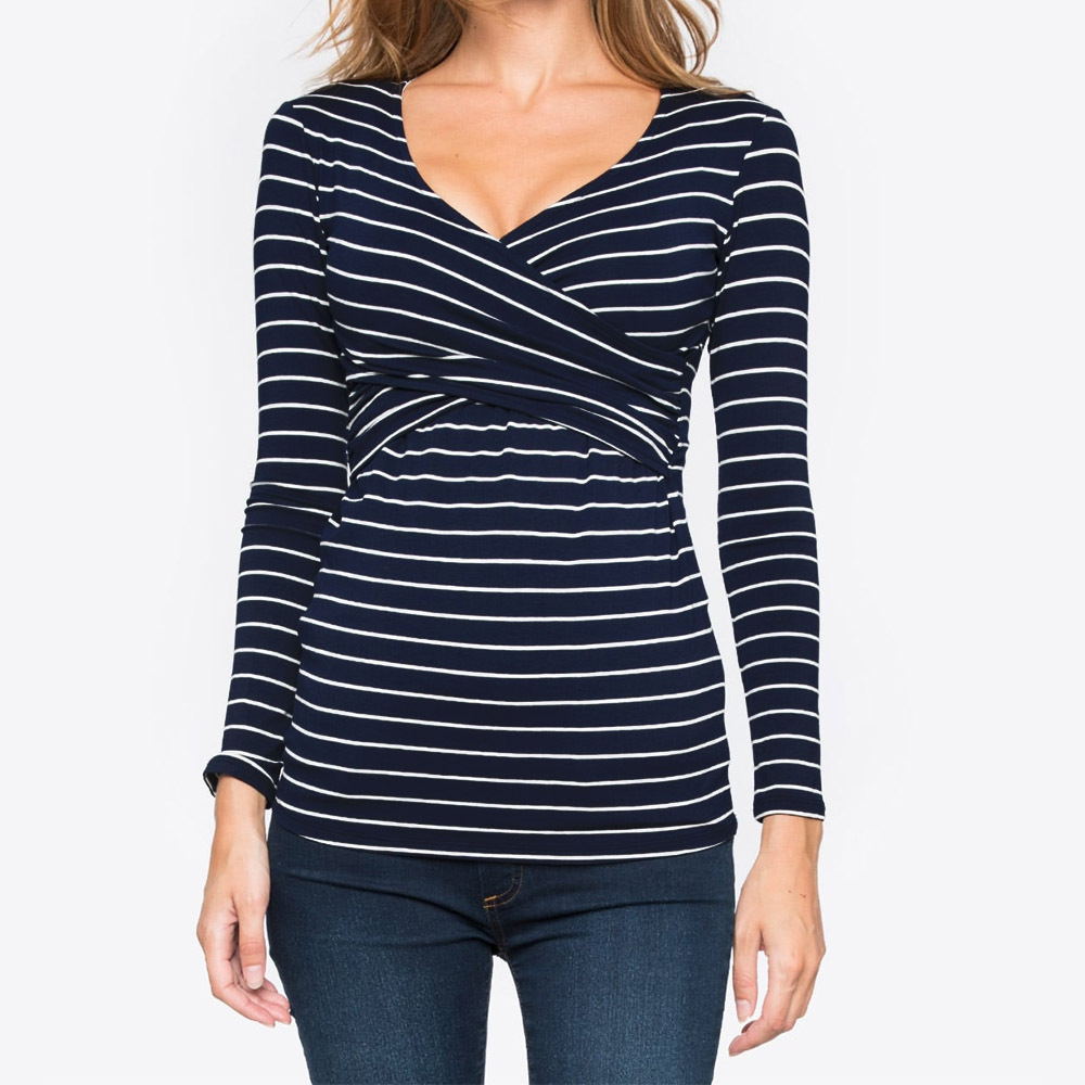 Mune's Cradle Long Sleeve V-Neck Lift-Up Breastfeeding & Pregnancy Shirt