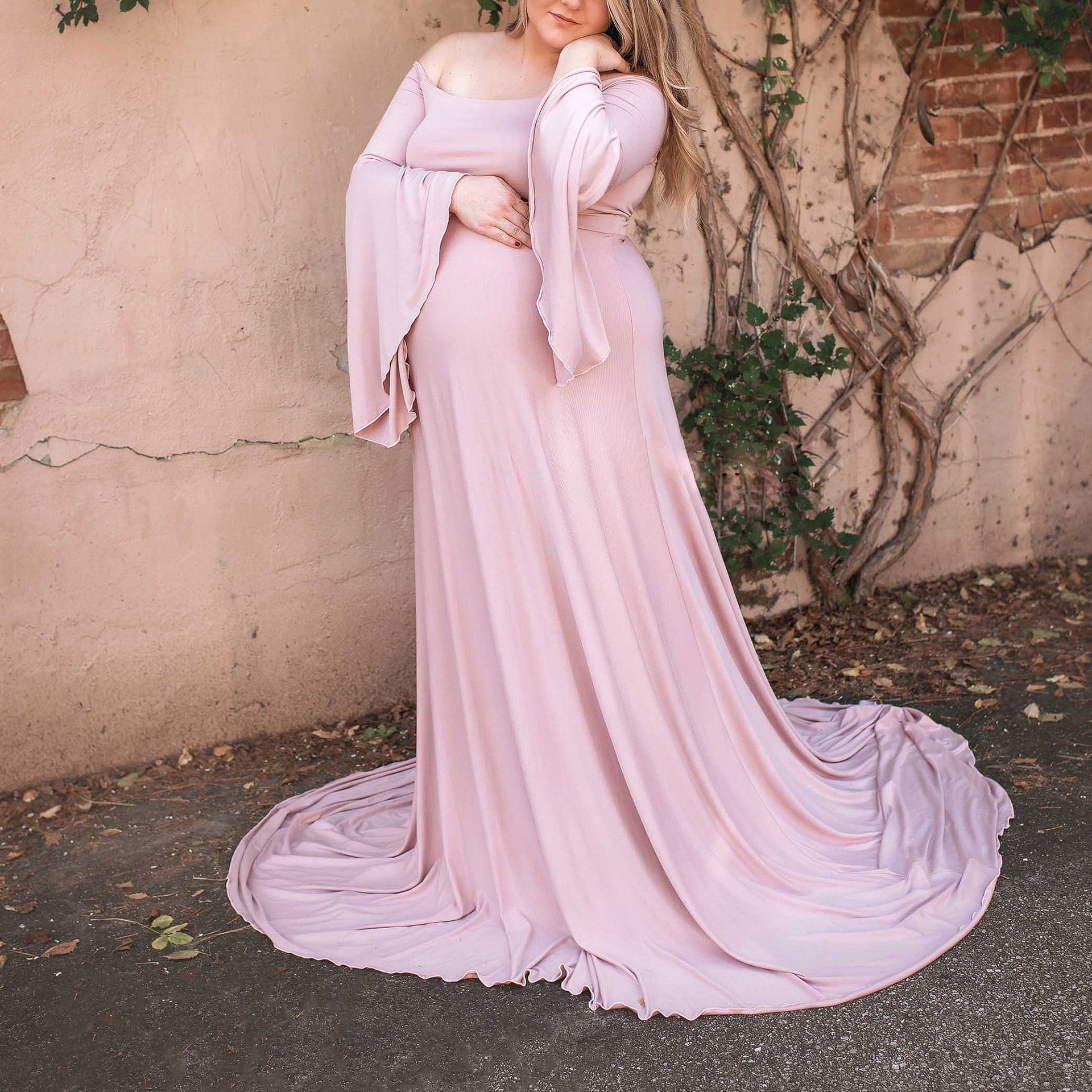 Mune's Cradle Long Flowy Bell Sleeve Pregnancy Photoshoot Dress